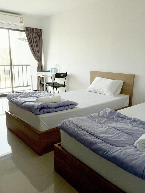 Promsook Apartment Chonburi Habitación foto