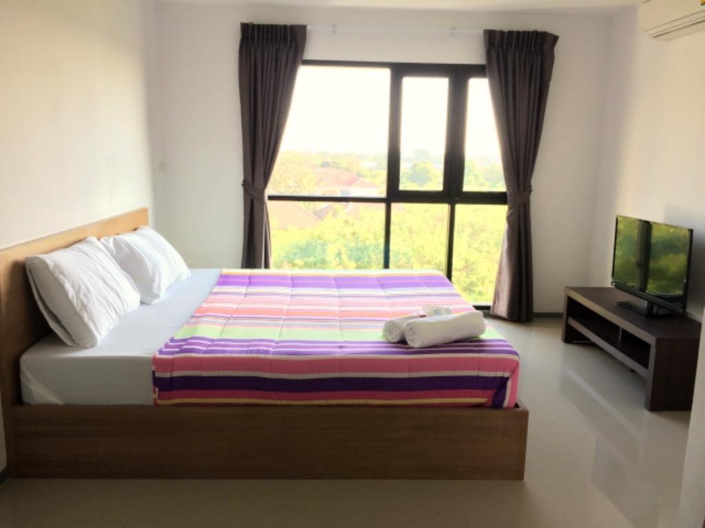 Promsook Apartment Chonburi Habitación foto